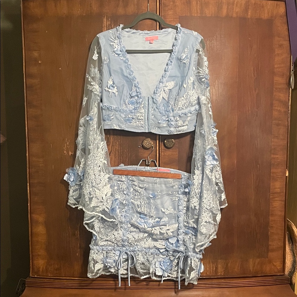 Super cute Sugar Thrillz by Dollskill skirt and top set size XL